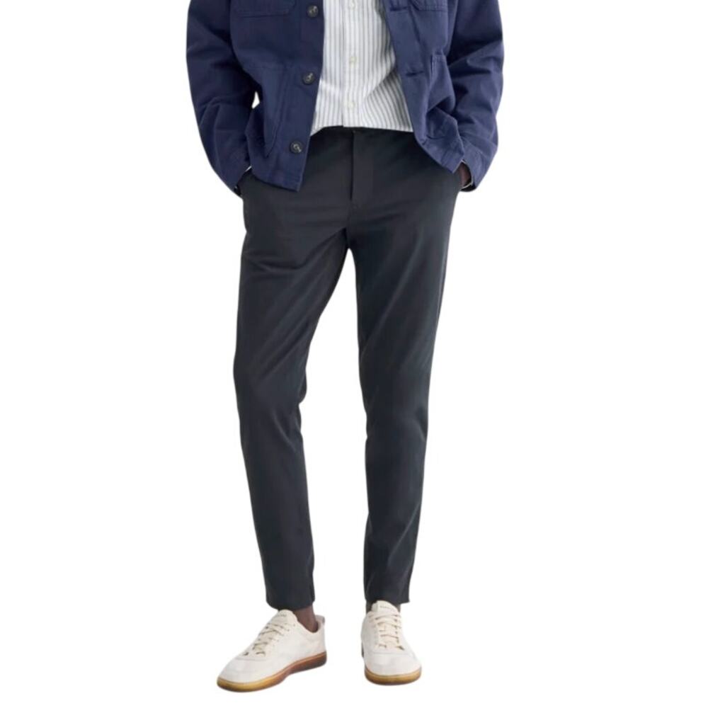 Everlane Men's The Performance Traveler Chino Deep Navy size 32 NWT